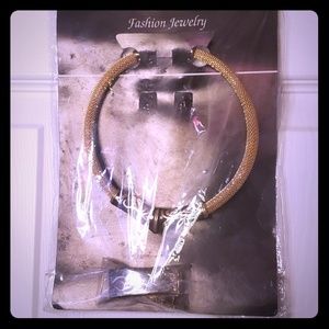 Fashion Jewelry Gold and Black Brand New